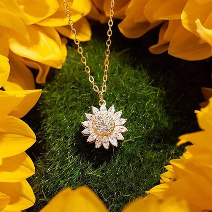 Collar Girasol Giratorio en Baño de 18k